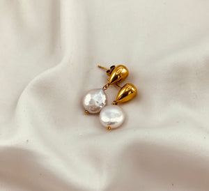 Pearl Drop Earrings